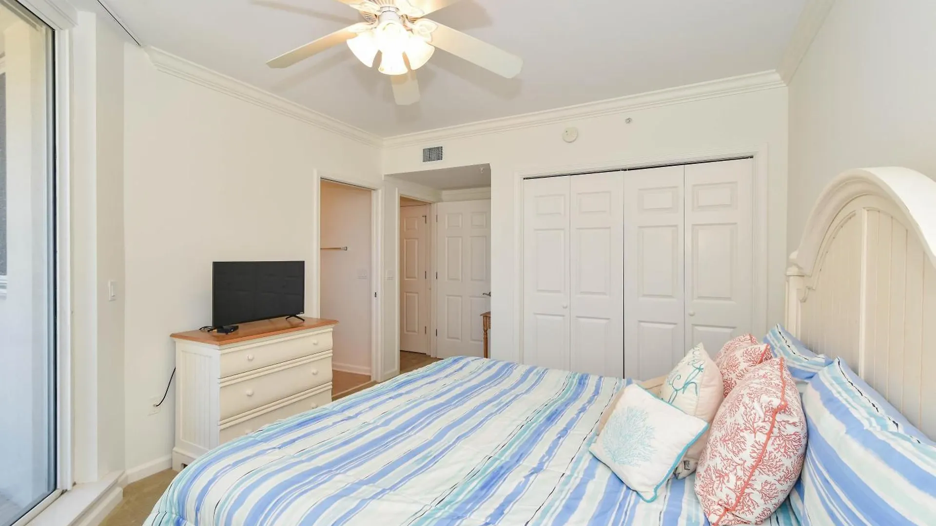 Silver Shells St, Lucia 301 Destin Apartment